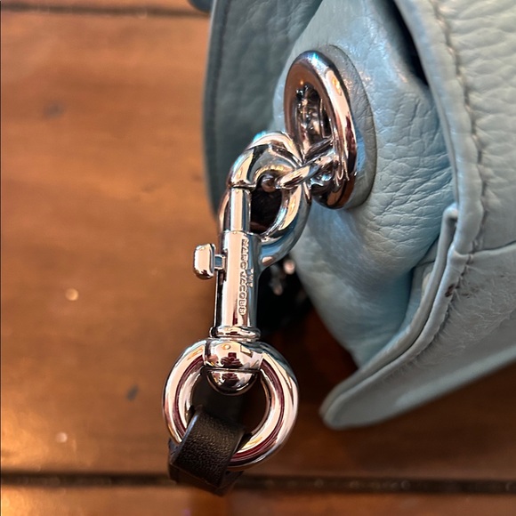 Marc Jacobs Teal Mini Flip Crossbody Bag with Chain Strap - Picture 4 of 8